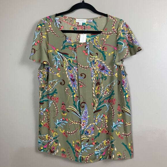 Colorful artsy paisley top shell 1X NWT flutter sleeve green office Tahari - Picture 1 of 11